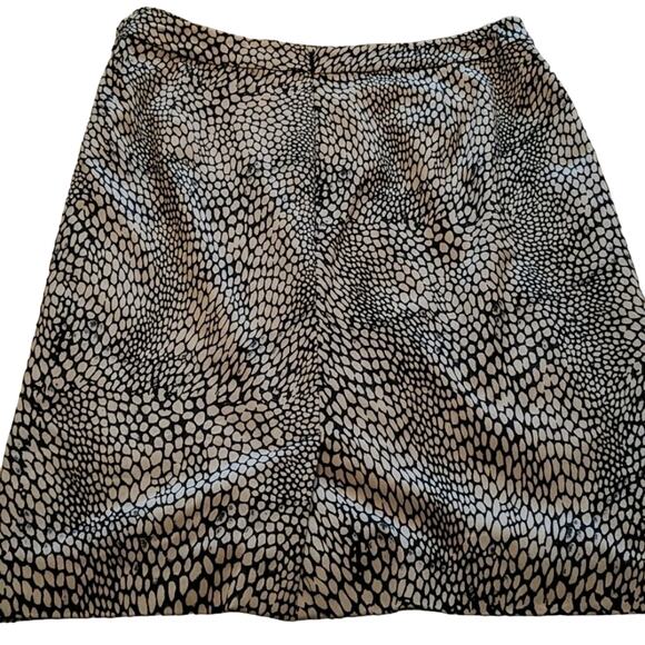 EUC Halogen Printed B&W Pencil Skirt, 10 - Picture 3 of 5
